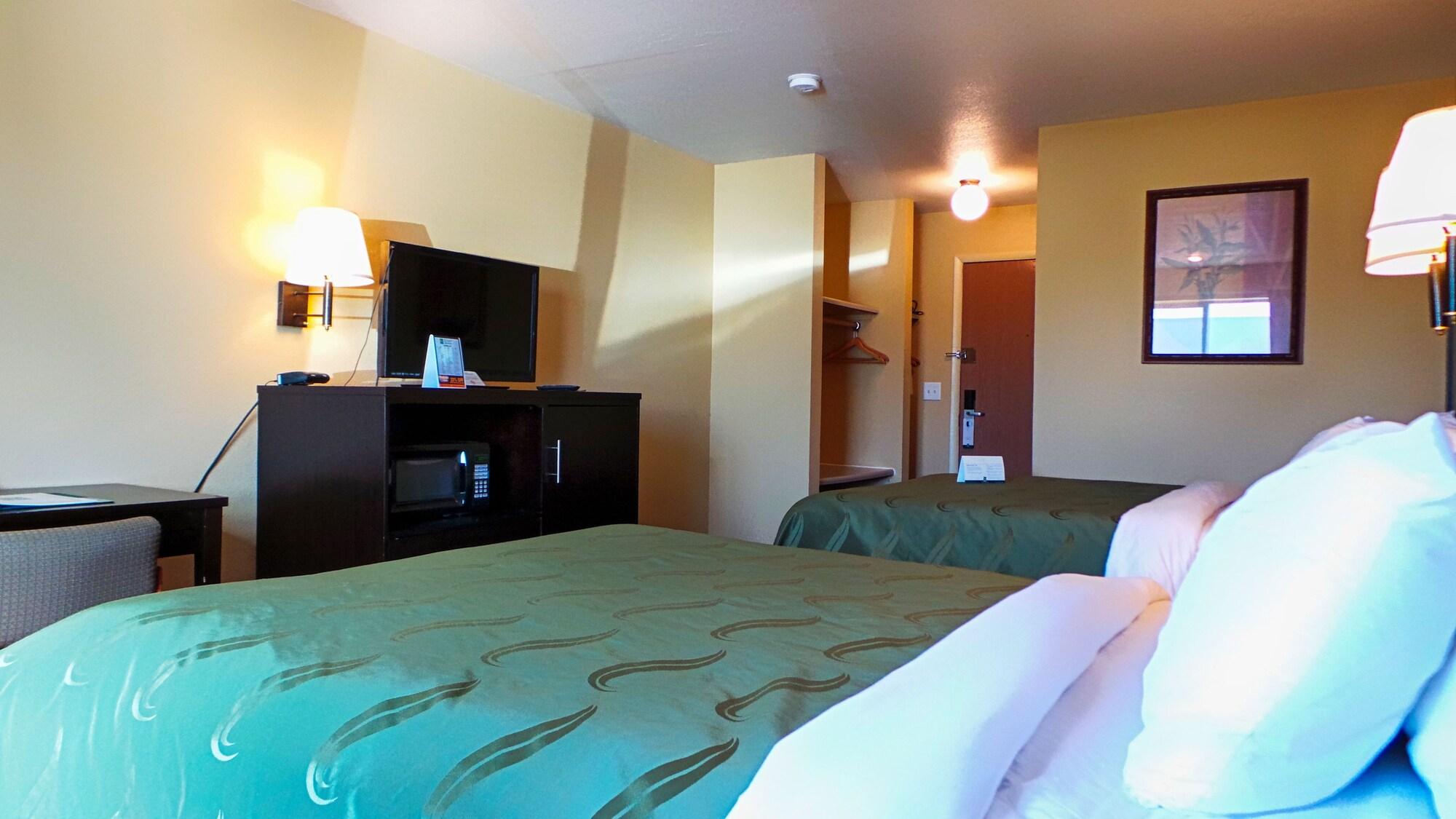 בויזי Quality Inn Airport מראה חיצוני תמונה