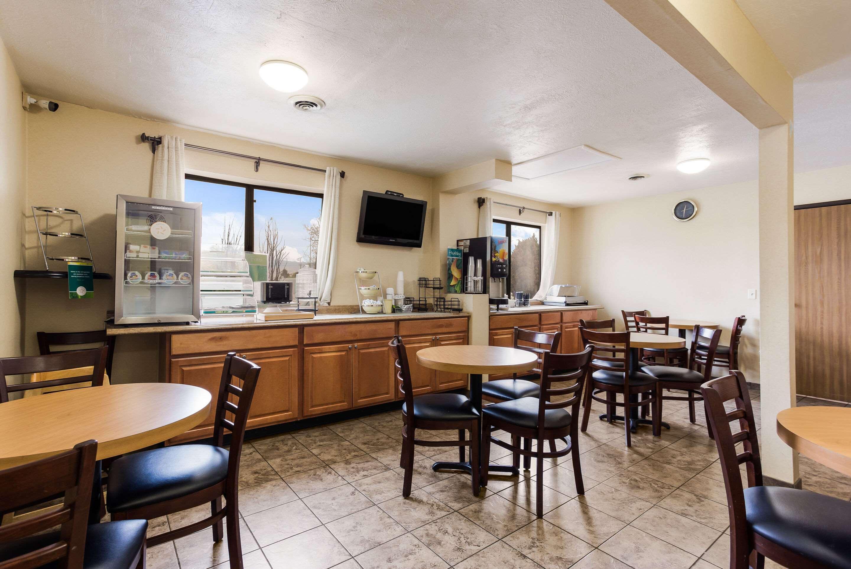 בויזי Quality Inn Airport מראה חיצוני תמונה